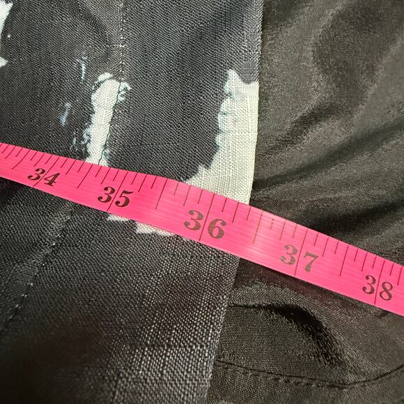 L'ATISTE BY AMY 1X Cut Out Mini Dress w/Balloon Sleeves Black & White Tie Dye - Picture 8 of 13